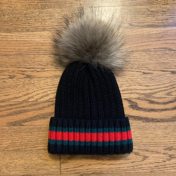 Accessories - Black pom-pom hat with Red/Green stripe